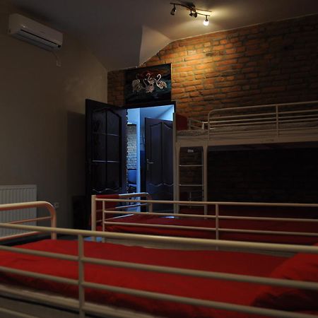 أوزهورود Hostel Egan المظهر الخارجي الصورة